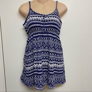 Divided by H & M blue white tank top‎ size 6